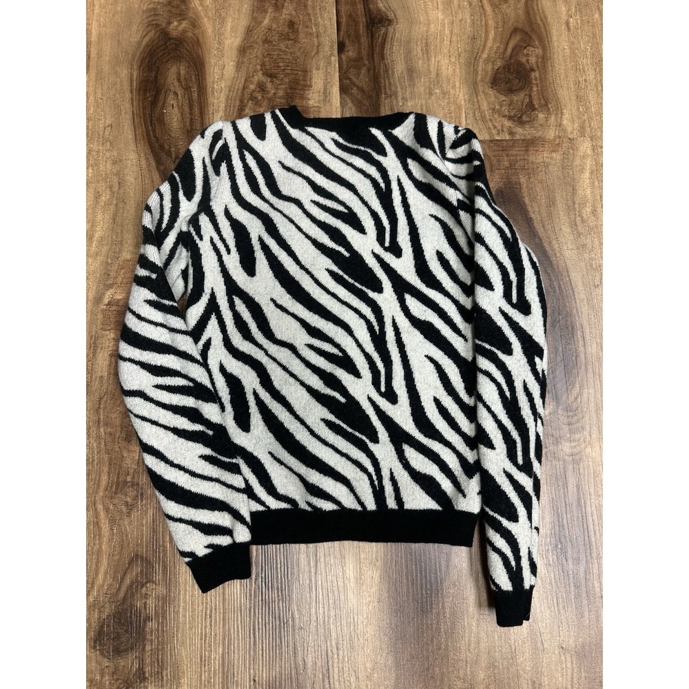 Alice Olivia Women Zebra Cat Intarsia Knit Sweater XS Black White - Picture 9 of 9